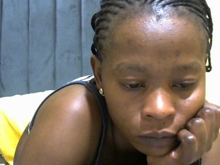 PrettyAlianah's Live Webcam