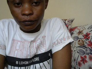 PrettyAlianah's Live Webcam