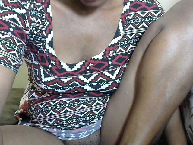 PrettyAlianah live cam on BongaCams