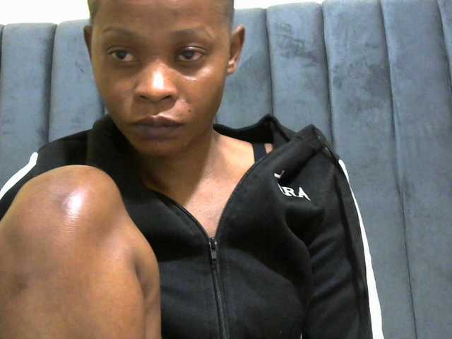 PrettyAlianah live webcam show