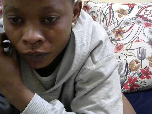 PrettyAlianah live cam on BongaCams