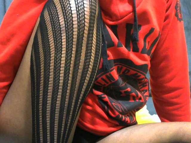 PrettyAlianah live cam on BongaCams