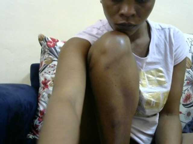 PrettyAlianah live cam on BongaCams