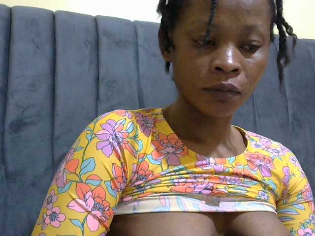PrettyAlianah live webcam show