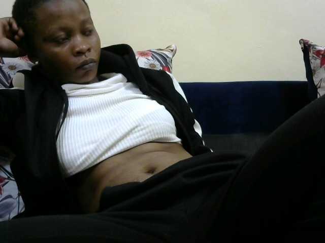 PrettyAlianah live cam on BongaCams