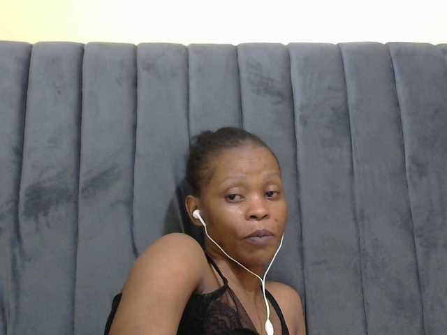 PrettyAlianah live webcam show