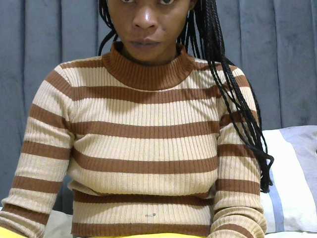 PrettyAlianah live cam on UnifiedCams