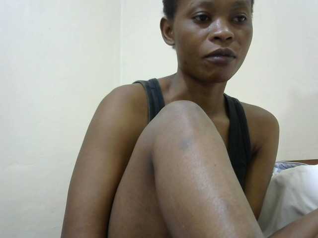 PrettyAlianah live cam on BongaCams
