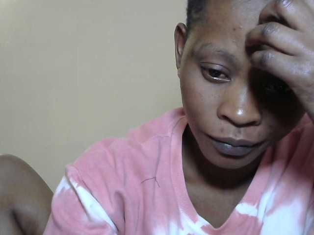 PrettyAlianah live cam on BongaCams