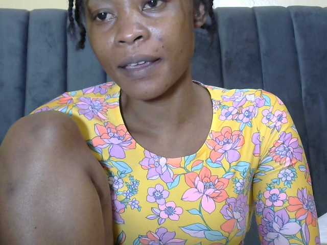 PrettyAlianah live webcam show