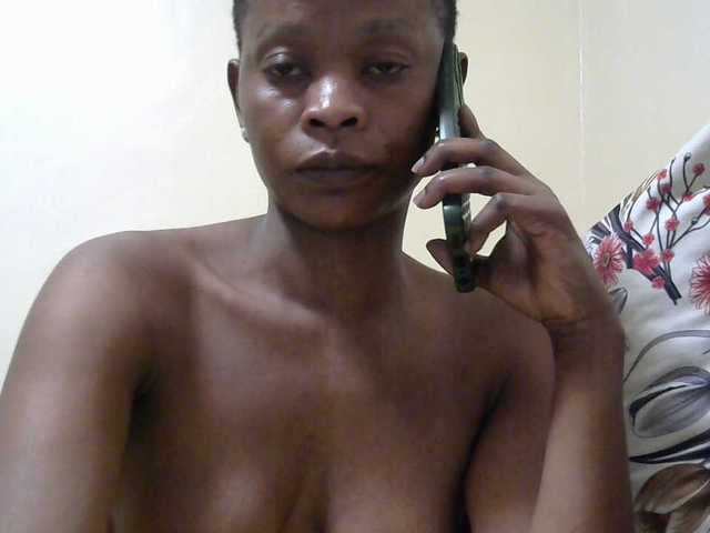 PrettyAlianah live cam on BongaCams