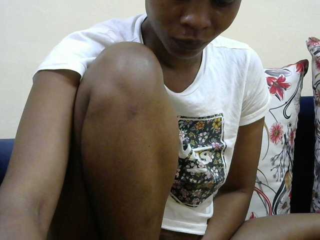 PrettyAlianah live cam on BongaCams