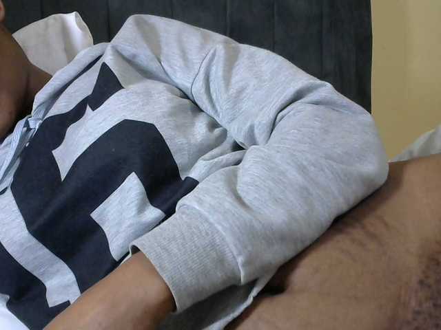 PrettyAlianah live webcam show