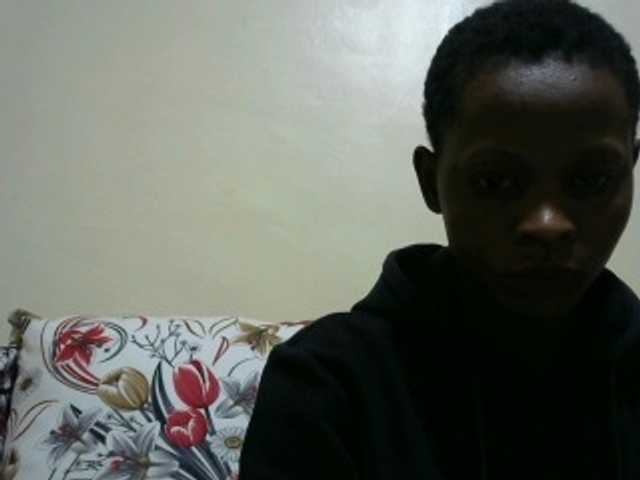 PrettyAlianah live cam on BongaCams