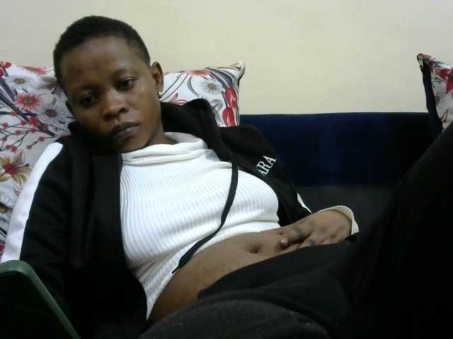PrettyAlianah live cam on BongaCams