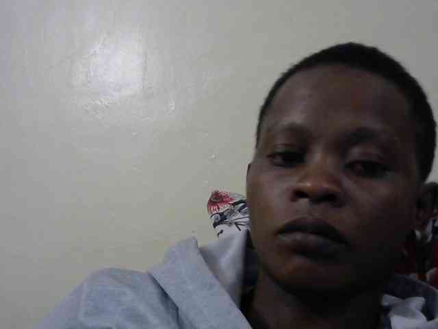 PrettyAlianah webcam