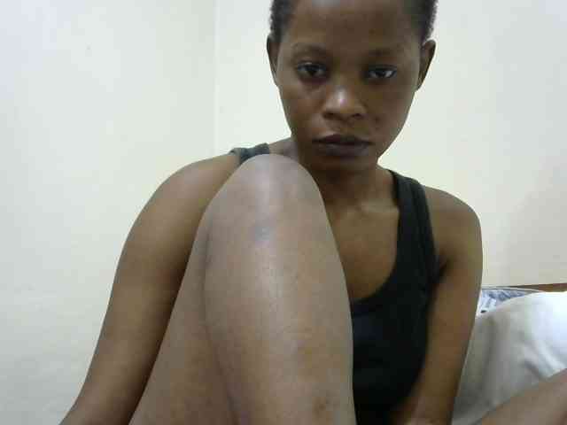 PrettyAlianah webcam