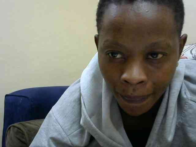 PrettyAlianah webcam