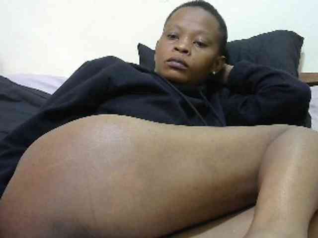 PrettyAlianah webcam
