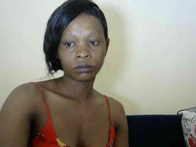 PrettyAlianah webcam