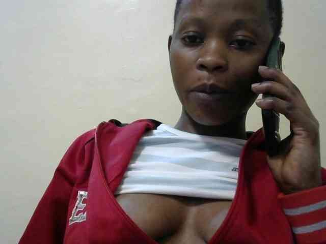 PrettyAlianah webcam