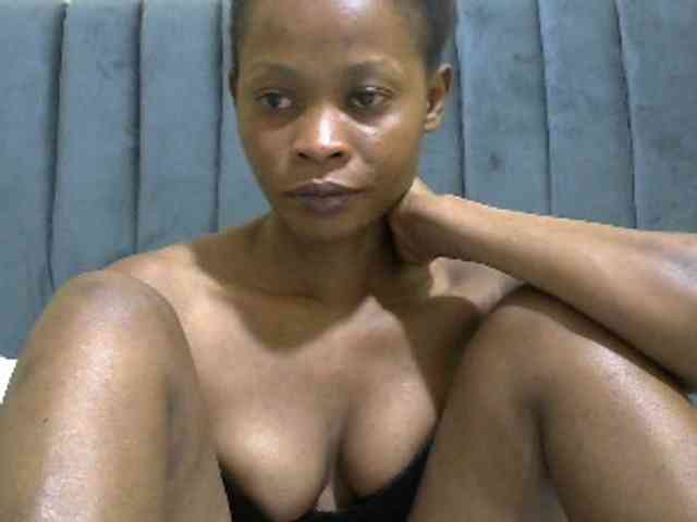 Modèle: PrettyAlianah