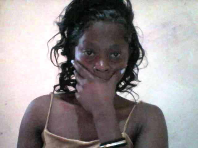 PrettyAlianah webcam