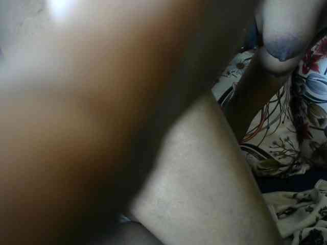 PrettyAlianah webcam