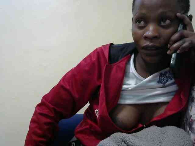 PrettyAlianah webcam