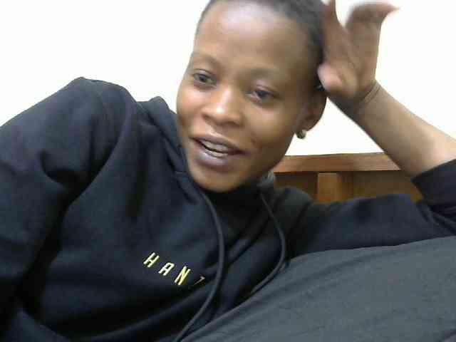 PrettyAlianah webcam