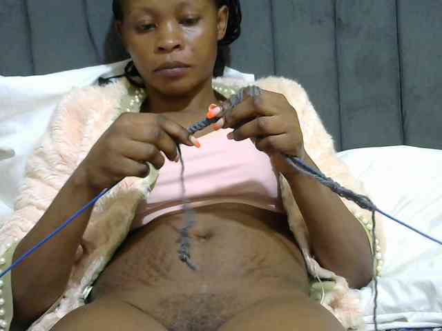 PrettyAlianah Sex Cam Show