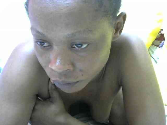 PrettyAlianah webcam