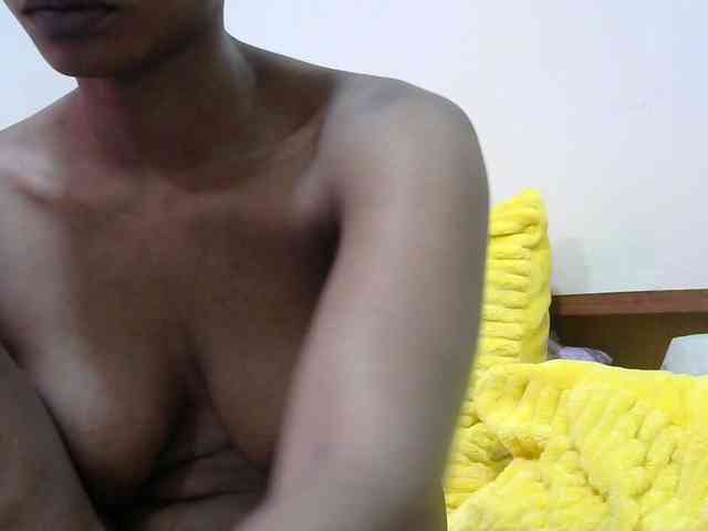 nude amateur sex PrettyAlianah