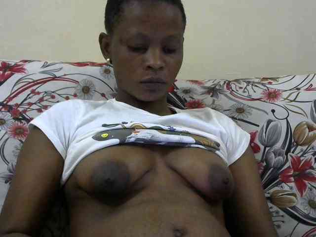 PrettyAlianah webcam