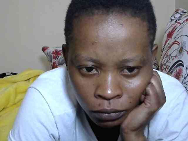 PrettyAlianah webcam