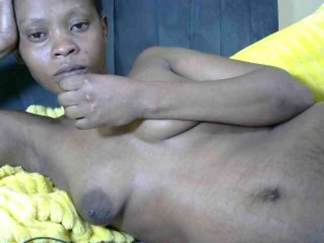 PrettyAlianah webcam