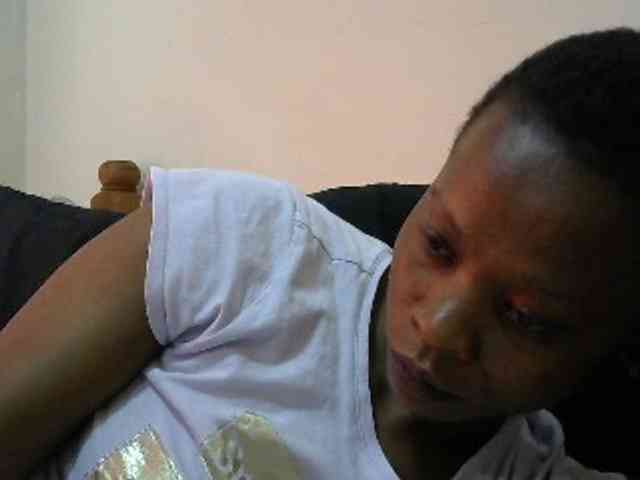 PrettyAlianah webcam