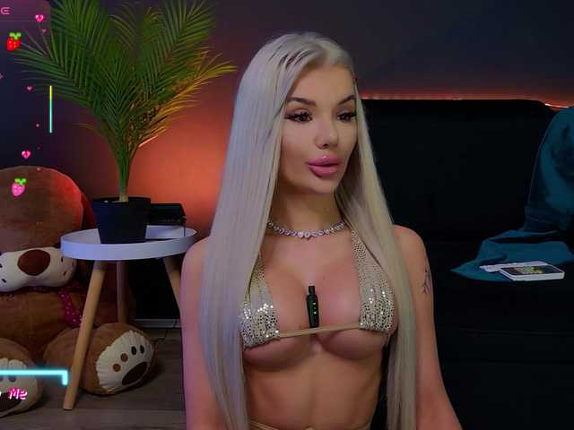 Sex chat gratuit in direct cu CelyneMay pe BongaCams