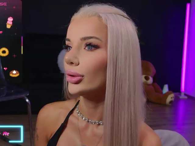 Sex chat gratuit in direct cu CelyneMay pe BongaCams