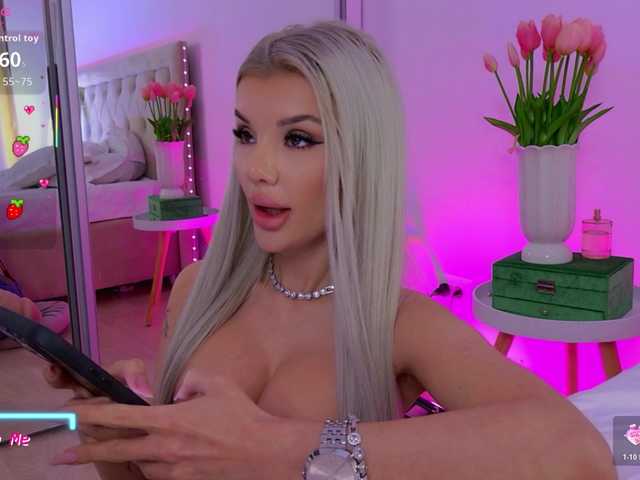 CelyneMay's BongaCams show and profile