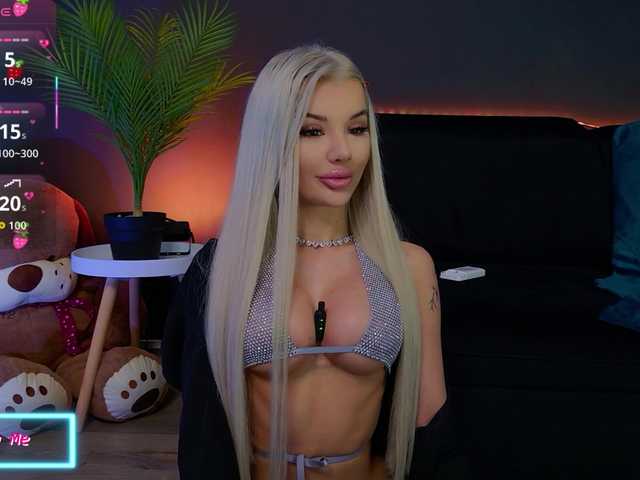 CelyneMay live cam on BongaCams