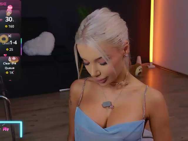 CelyneMay live cam on BongaCams