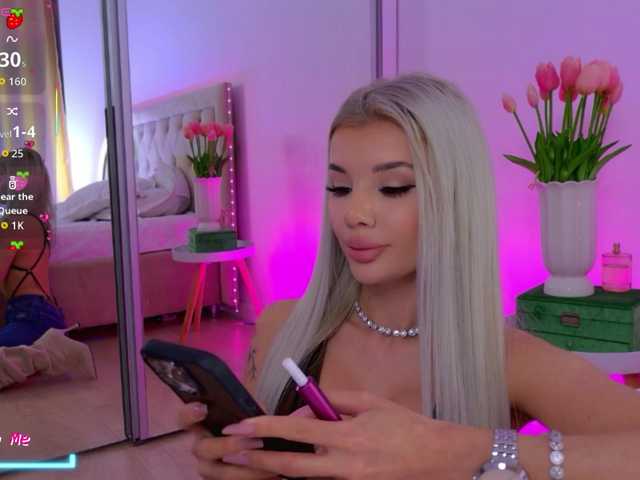 CelyneMay's BongaCams show and profile