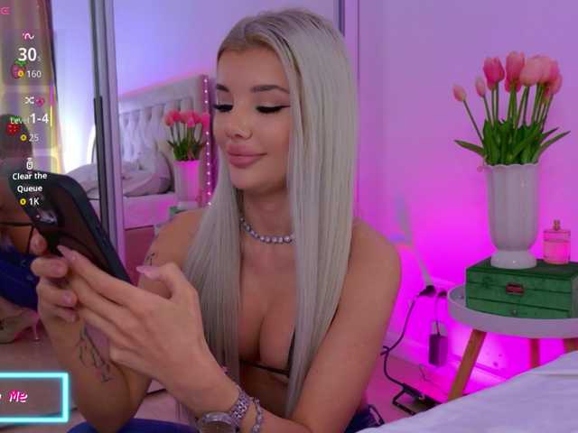 CelyneMay's BongaCams show and profile