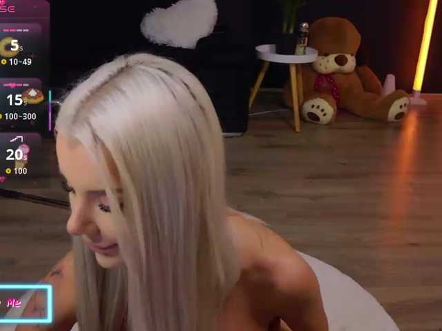 CelyneMay live cam preview