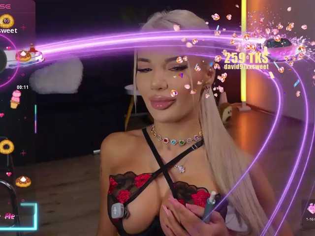 Sex chat gratuit in direct cu CelyneMay pe BongaCams
