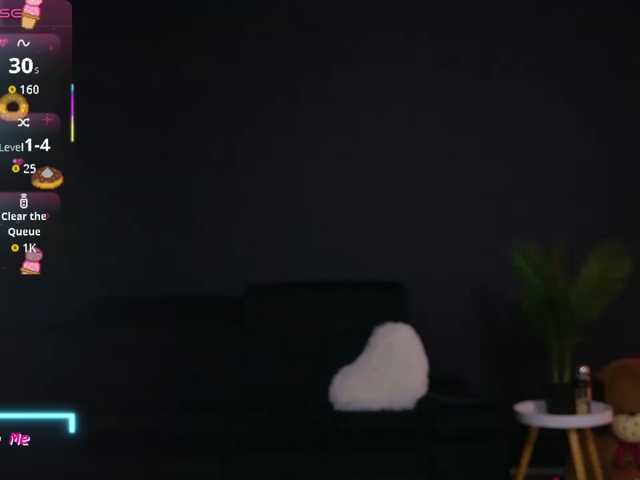 CelyneMay, en directo ahora en BongaCams