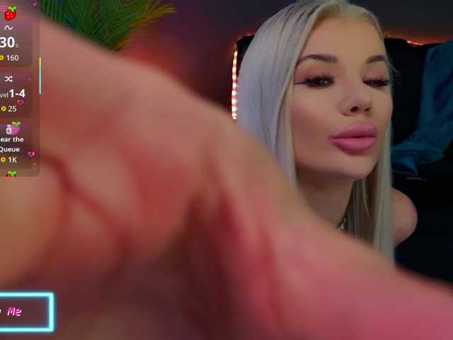 Sex chat gratuit in direct cu CelyneMay pe BongaCams