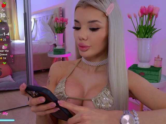 CelyneMay's BongaCams show and profile