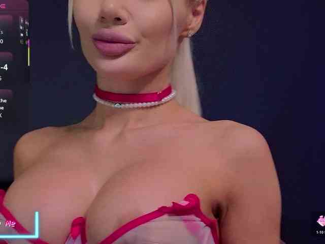 CelyneMay webcam